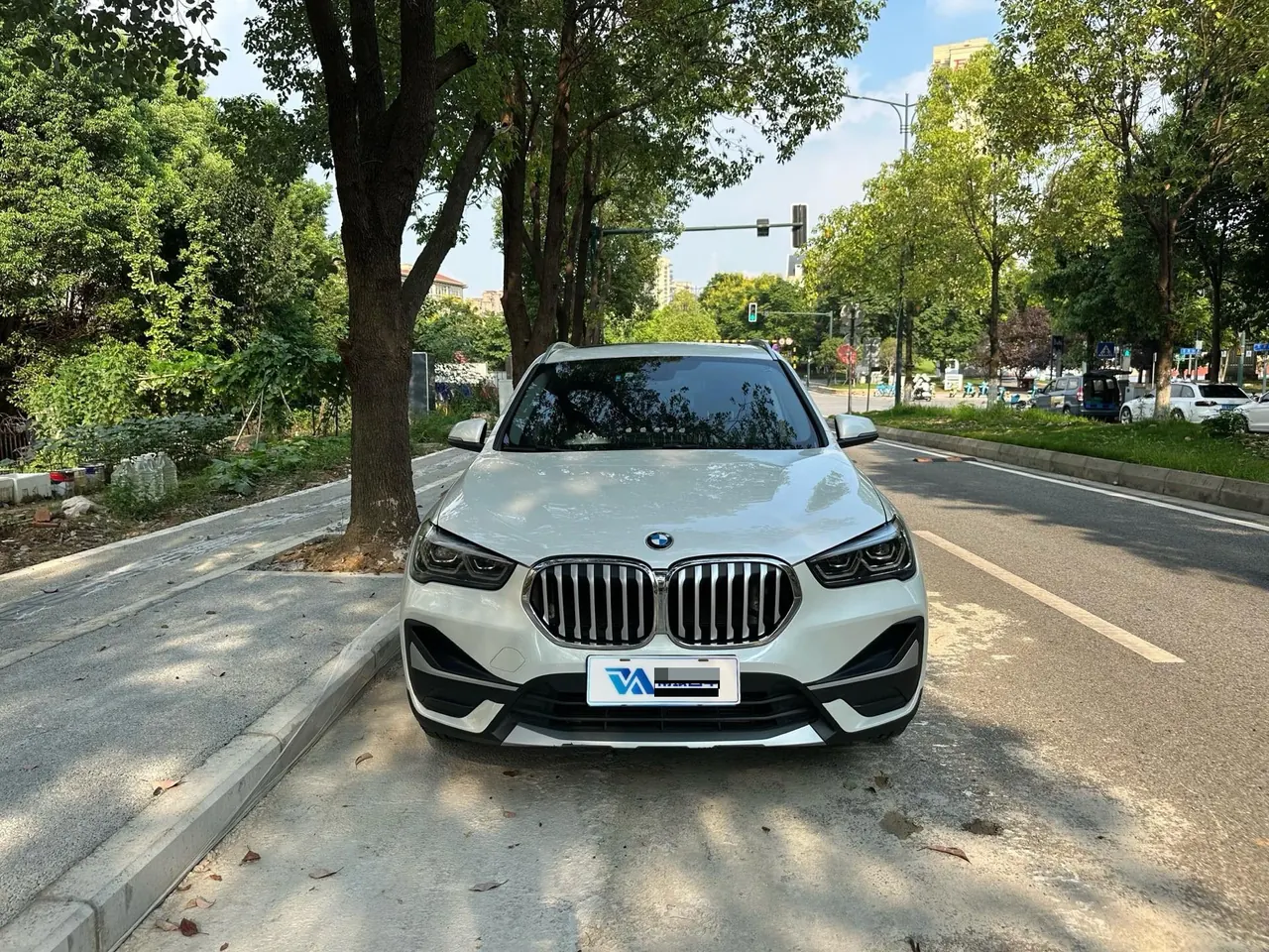 BMW 2020 X1 sDrive20Li 1.5T exclusive automatic gear 2