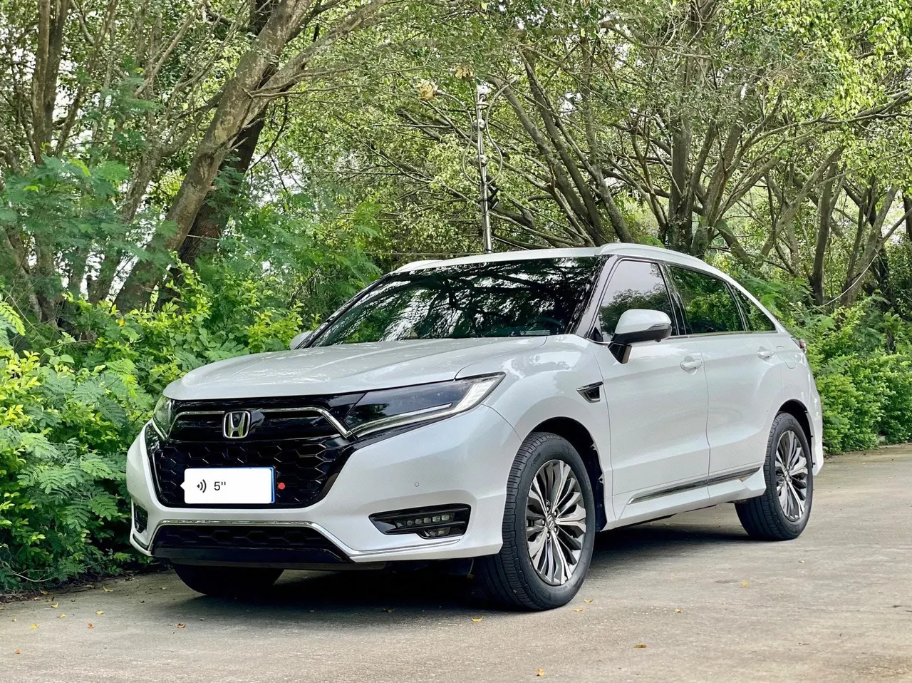 Open image lightbox: Honda 2020 UR-V 2.0T 370TURBO two-drive elegant version of automatic gear