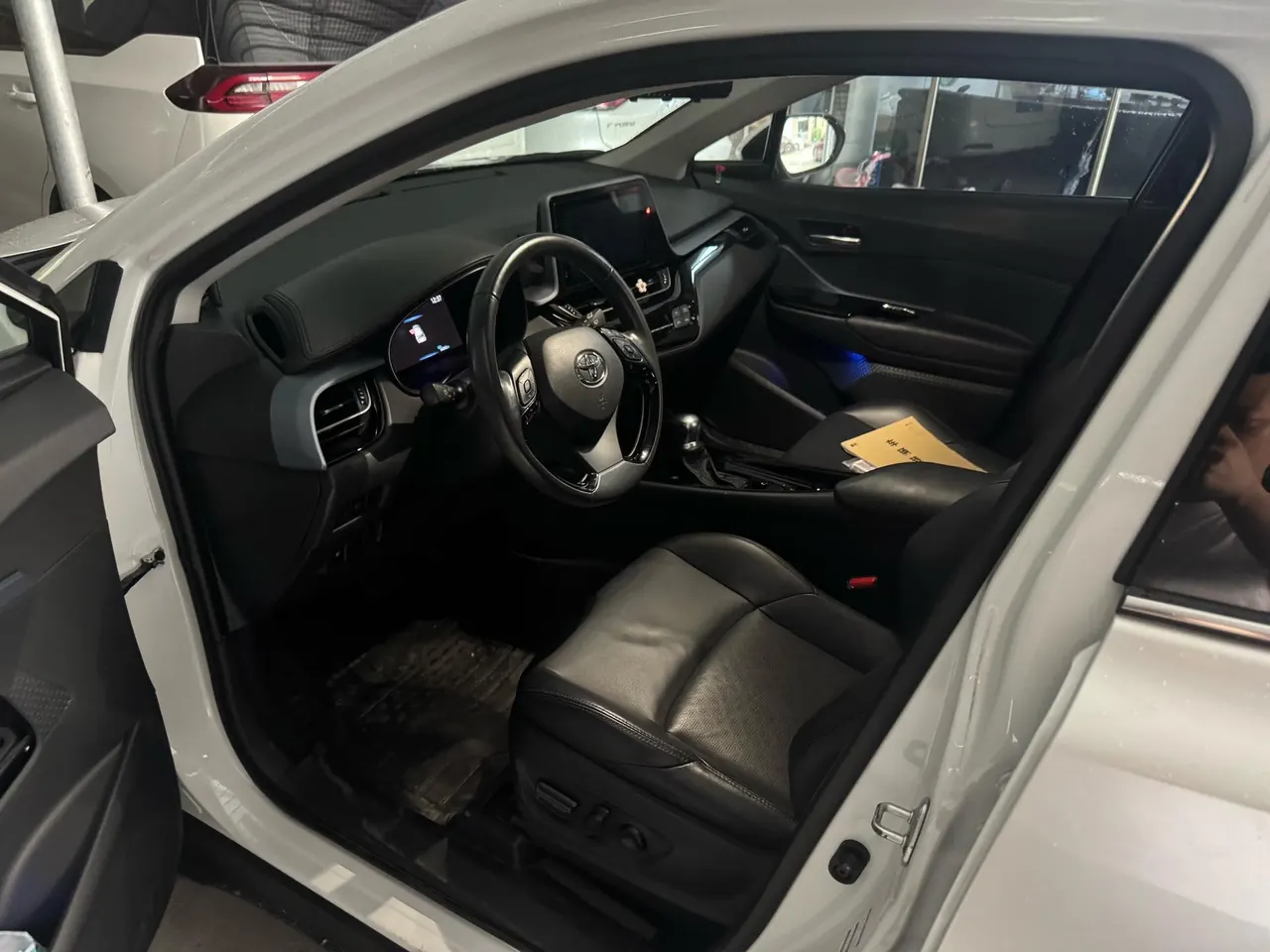 Toyota 2021 Yize Double Engine 2.0 Stepless Yixuan Edition Automatic Gear 3