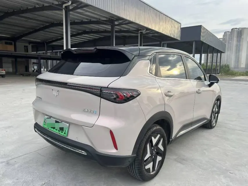 WuLing 2025 Plantronics S 430km Exclusive Automatic Transmission 5