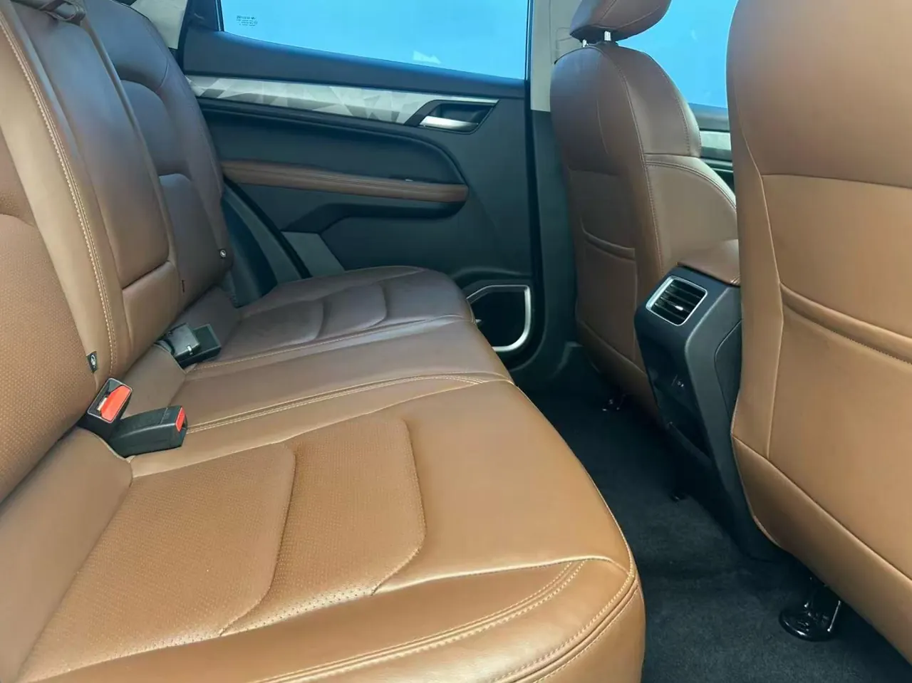 Geely Vision SUV(X6) 2021 Vision X6 Pro 1.4T Honorable Manual Gear 5