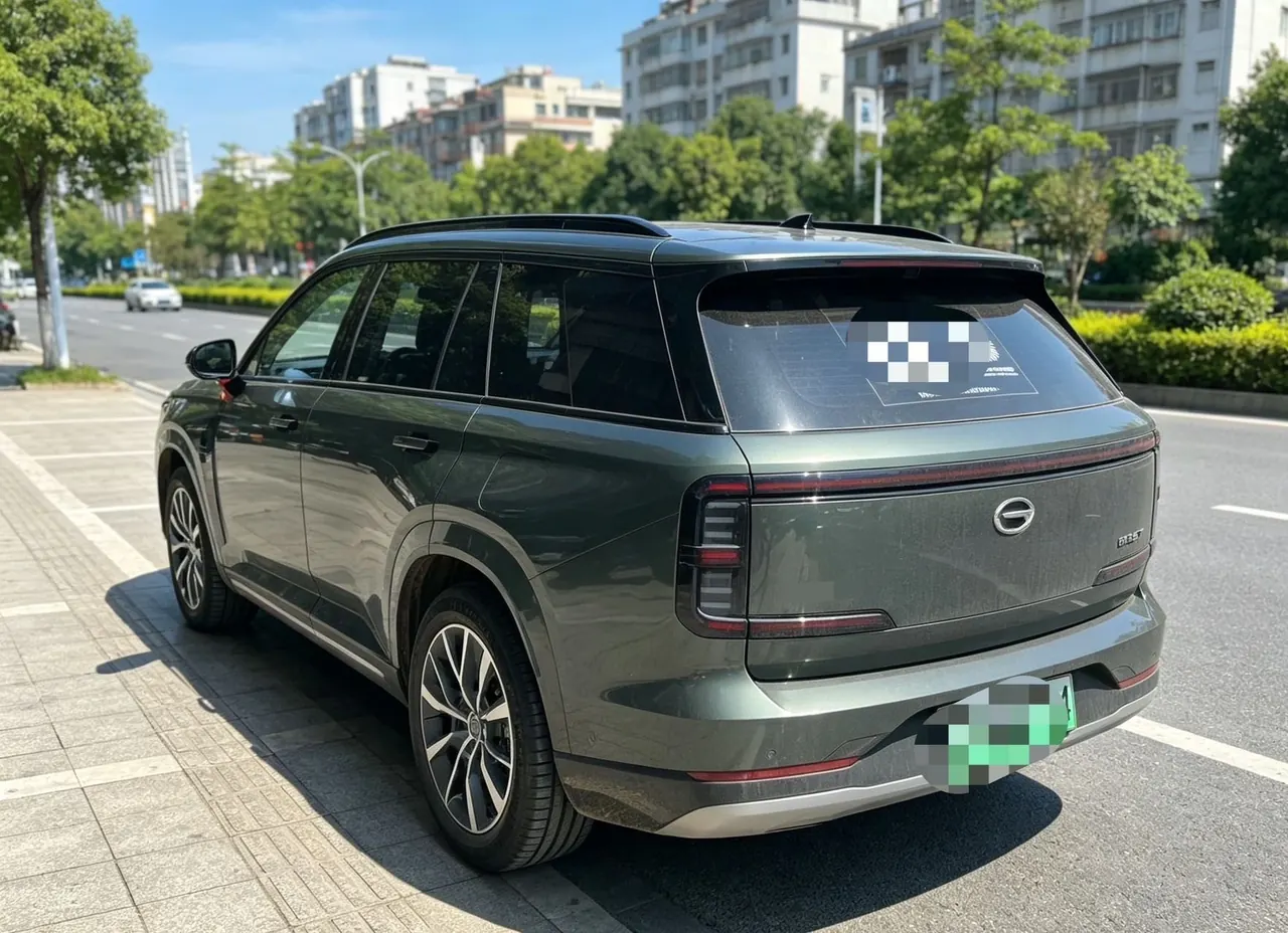Chuanqi 2025 yearning for S7 1.5T 180km Ultra 4-wheel drive laser Radar version automatic gear 3