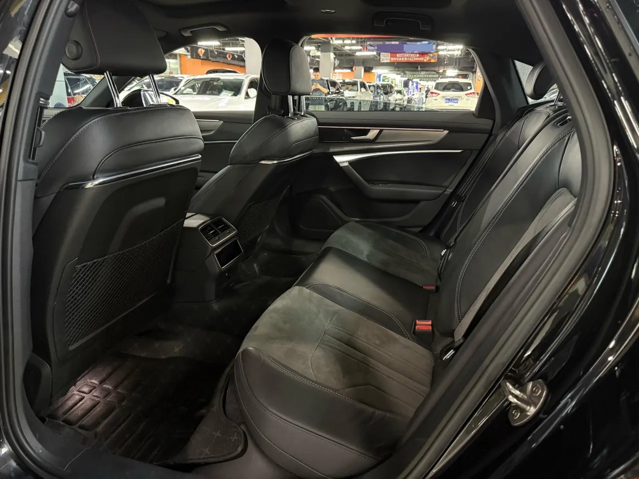 Audi 2020 A6L e-tron 2.0TFSI 55TFSI e Quattro automatic 5