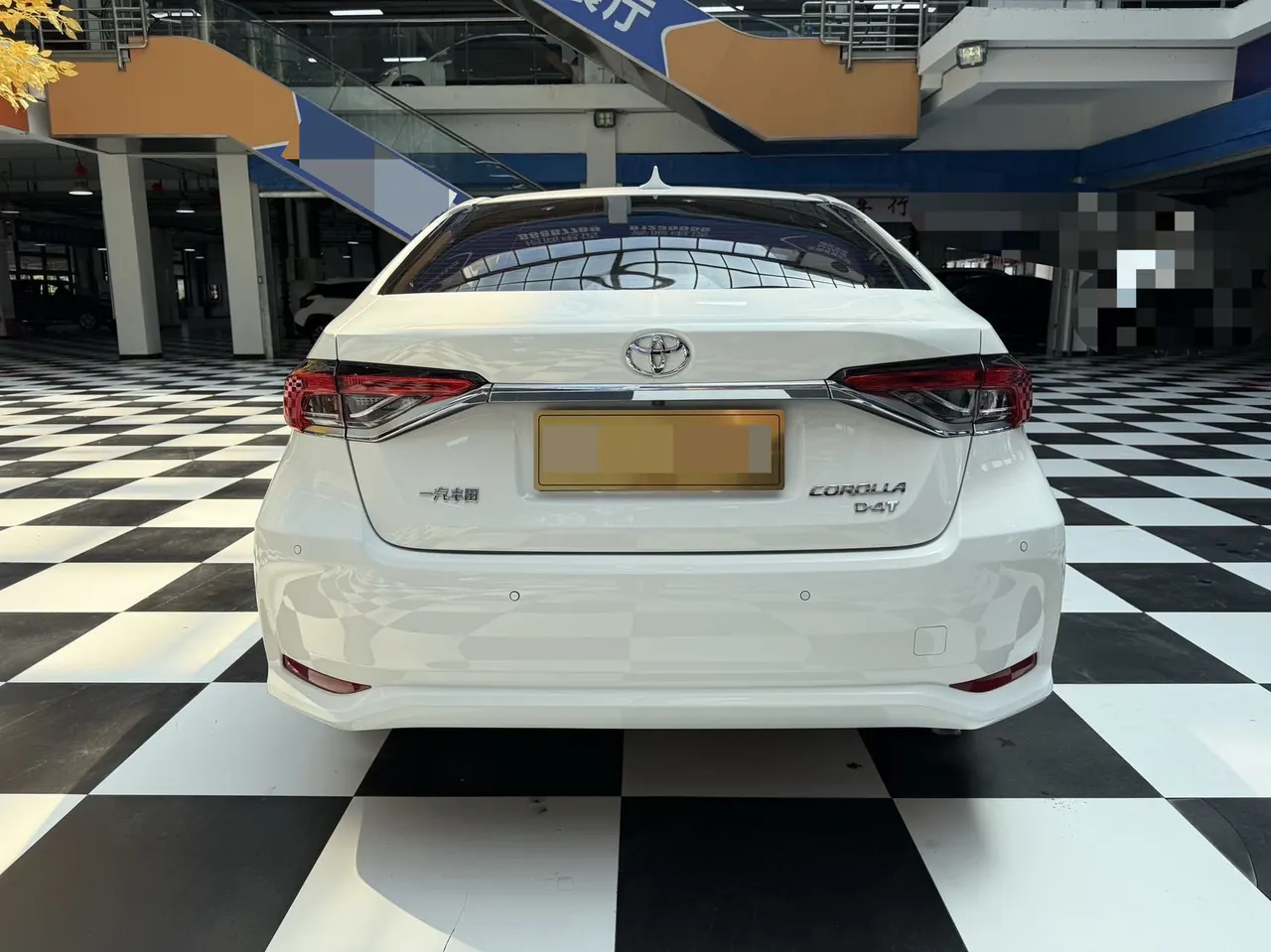 Toyota 2023 corolla 1.2T stepless elite version of automatic gear 4