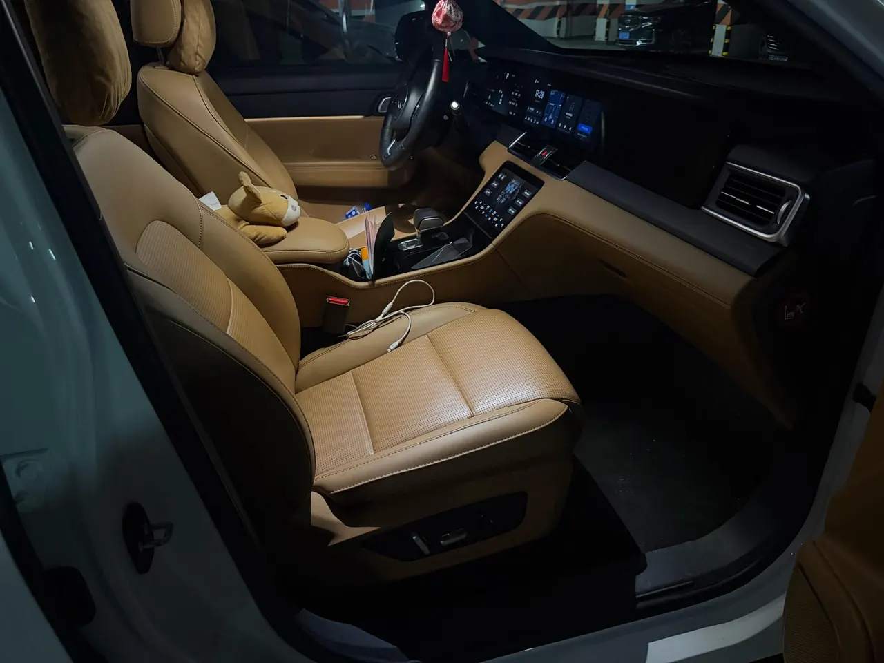 Li 2021 ONE 1.2T extended range 6-seat automatic gear 5