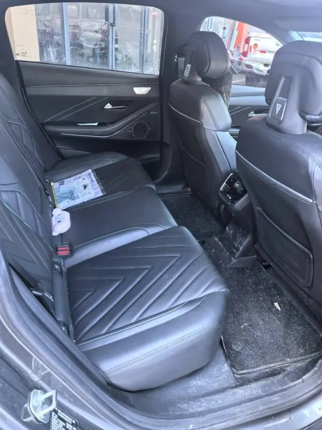 ChangAn Deepal 2023 SL 03 200Max Range-extended Automatic Gear 3