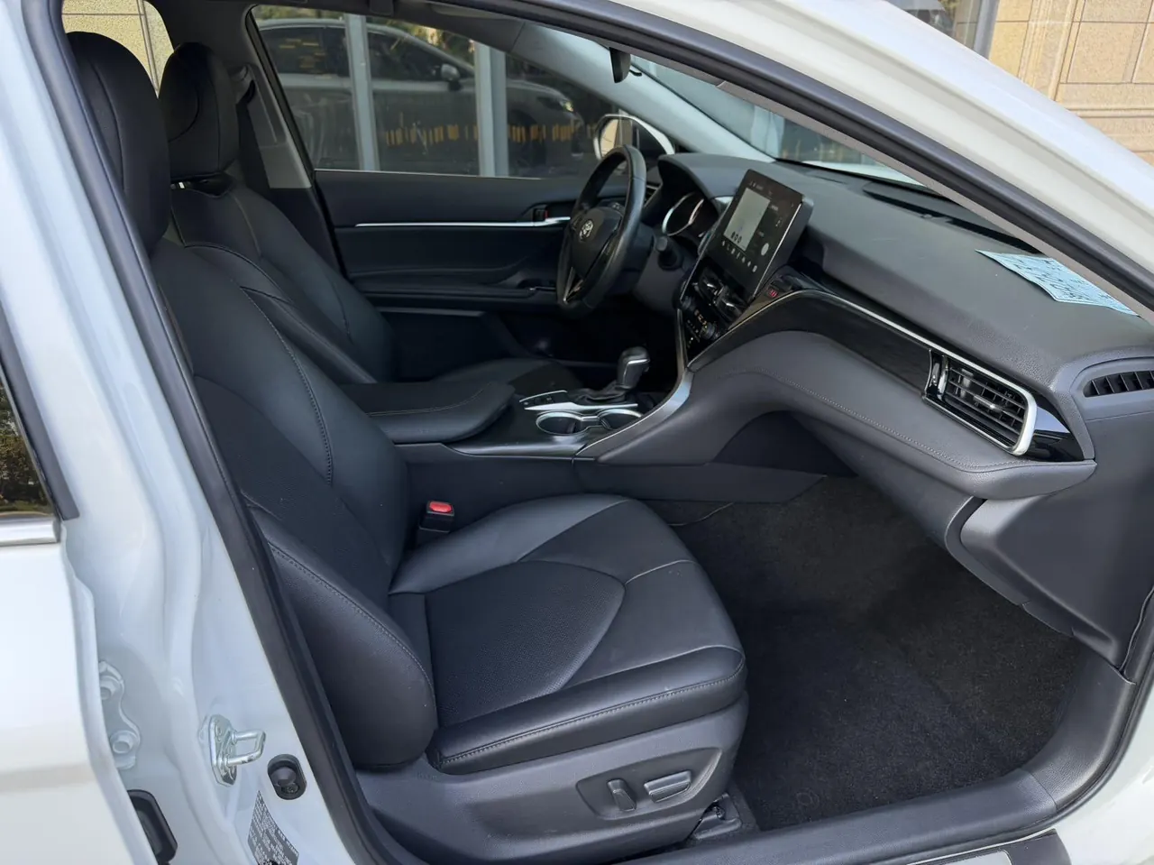 Toyota 2023 Camry 2.0G Stepless Deluxe Edition Automatic Gear 6