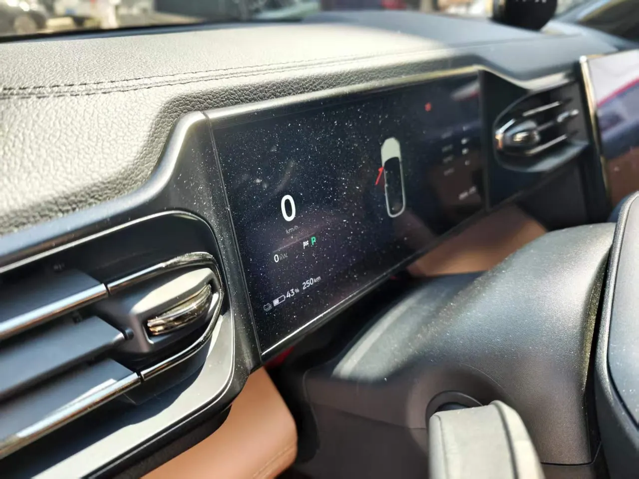 NIO 2020 ES 6 600KM Sports Edition Automatic Gear 3