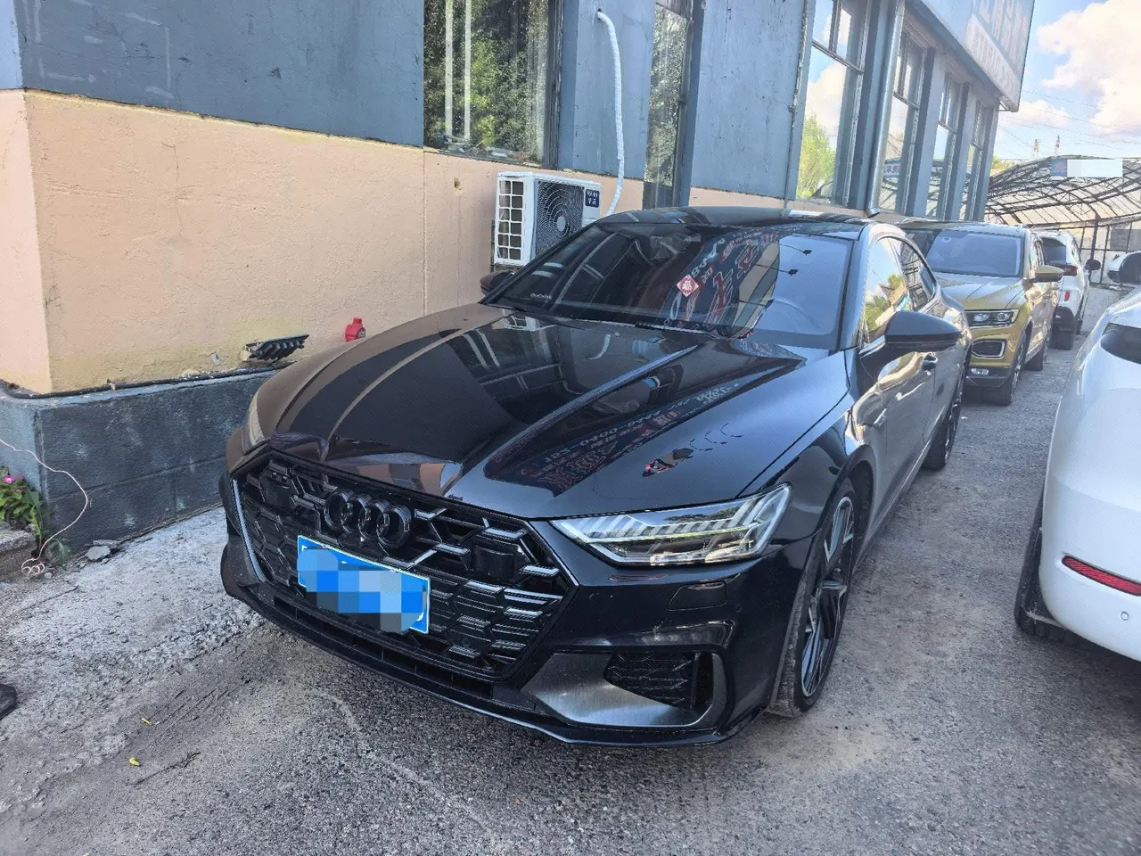 Open image lightbox: Audi 2024 A7L 2.0TFSI 45TFSI Quattro RS Kit Racing Edition Automatic