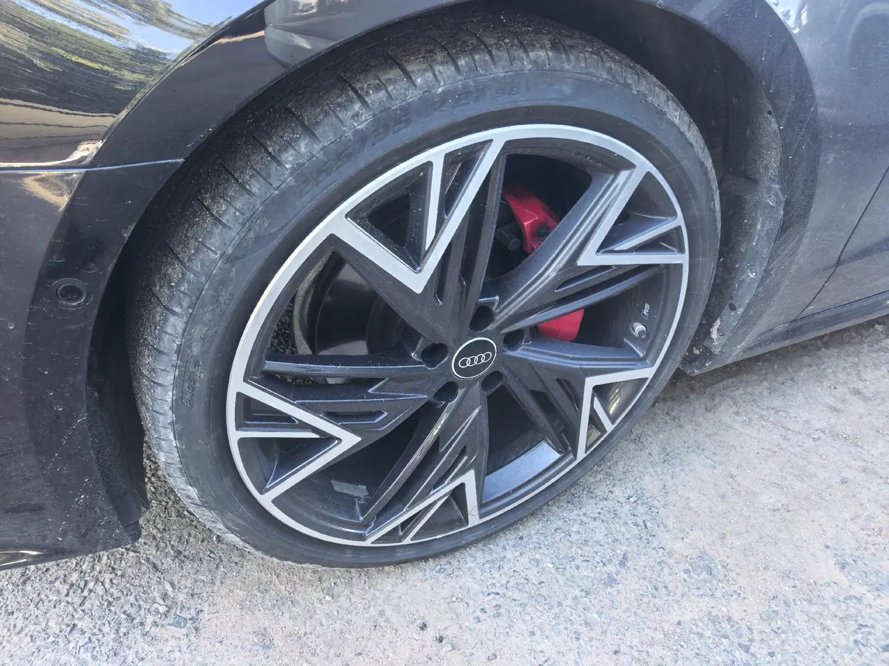 Audi 2024 A7L 2.0TFSI 45TFSI Quattro RS Kit Racing Edition Automatic 7