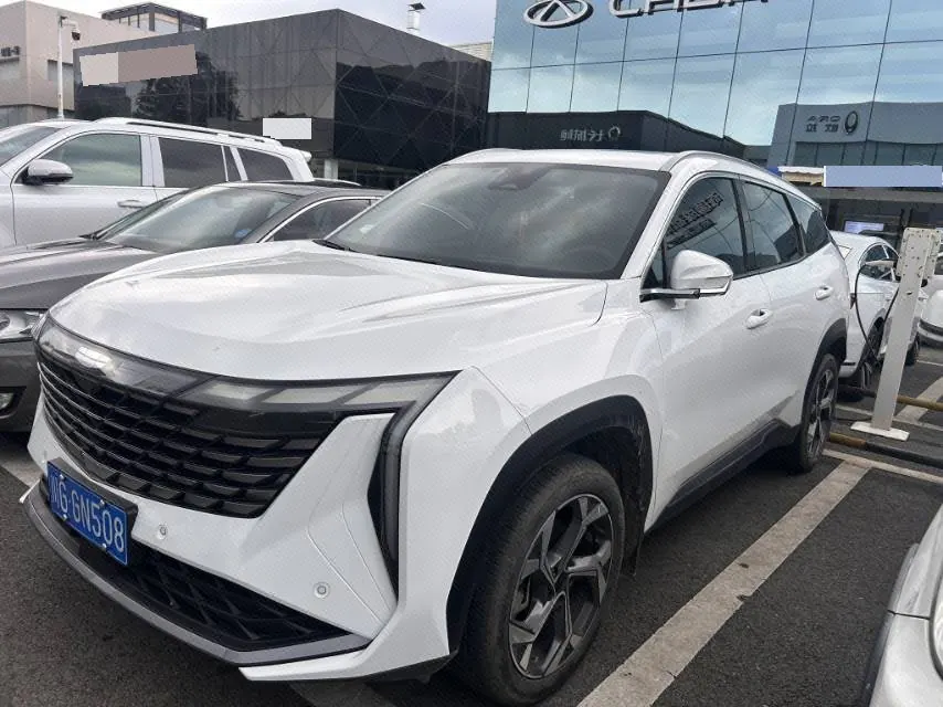 Open image lightbox: Geely 2023 Boyue L 1.5TD Honorable Automatic Transmission