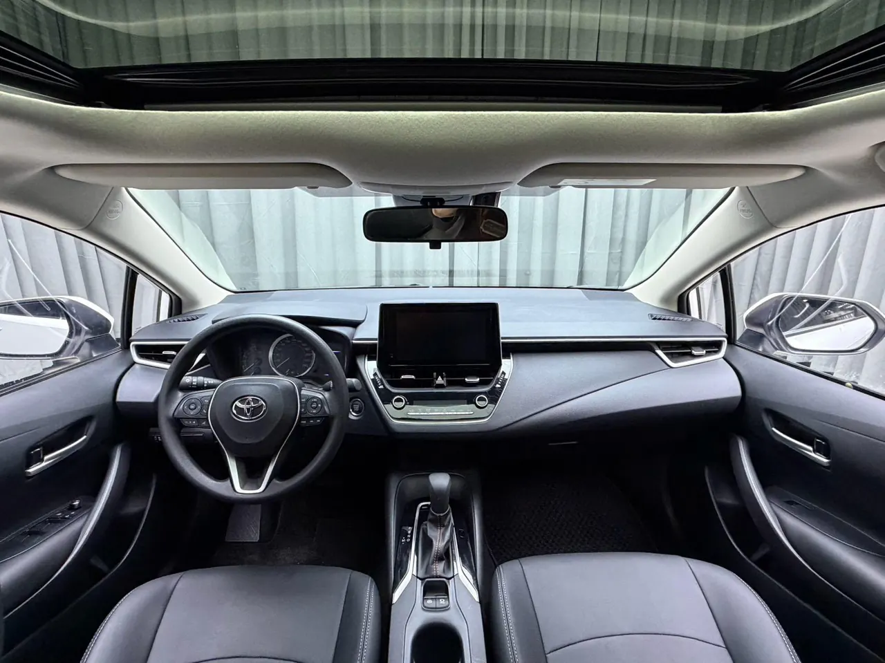 Toyota 2021 corolla 1.2T stepless elite PLUS version of automatic gear 7