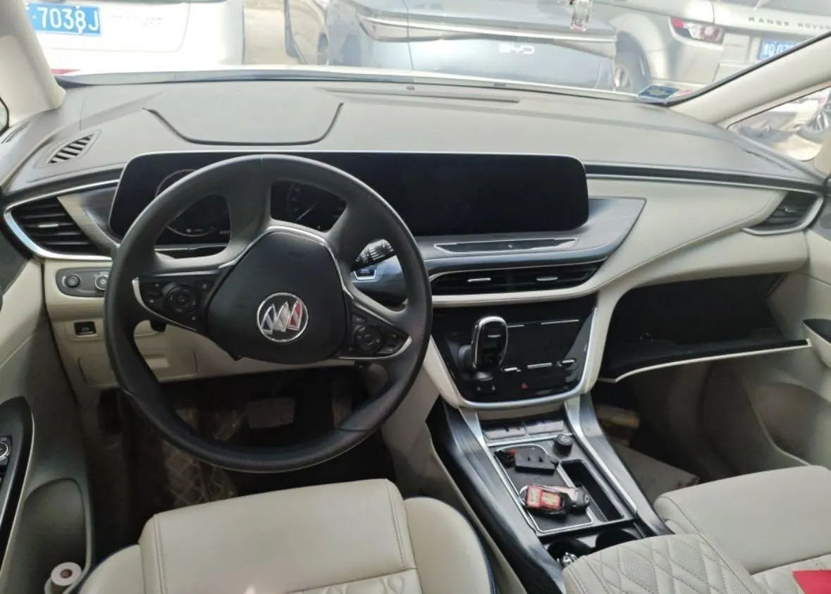 Buick 2021 GL8 ES Lu Zun 2.0T 653T Exclusive Automatic Gear 3
