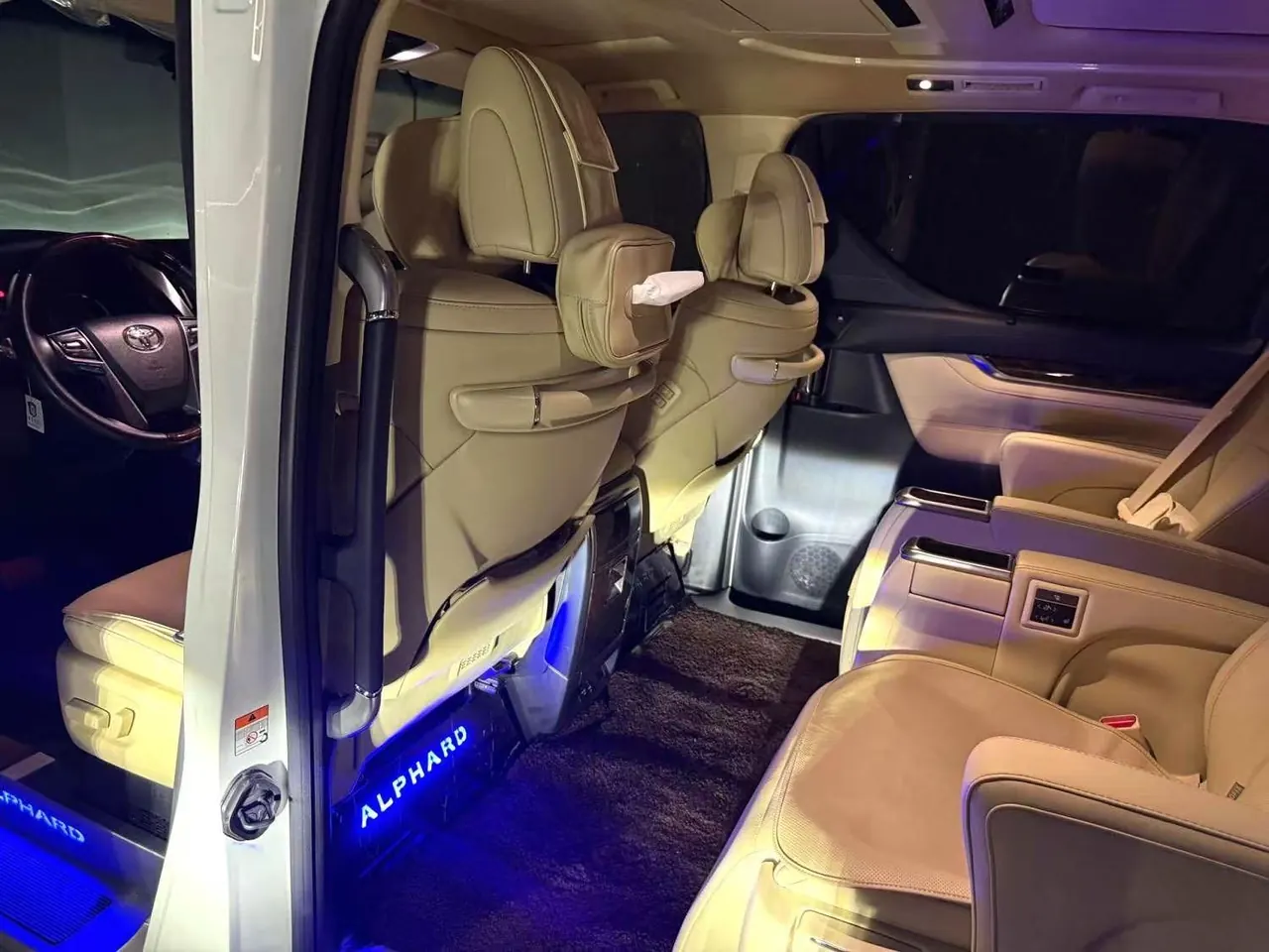 Toyota Erffa (Imported) 2021 Erffa 2.5 Stepless Deluxe Edition Automatic Gear 3
