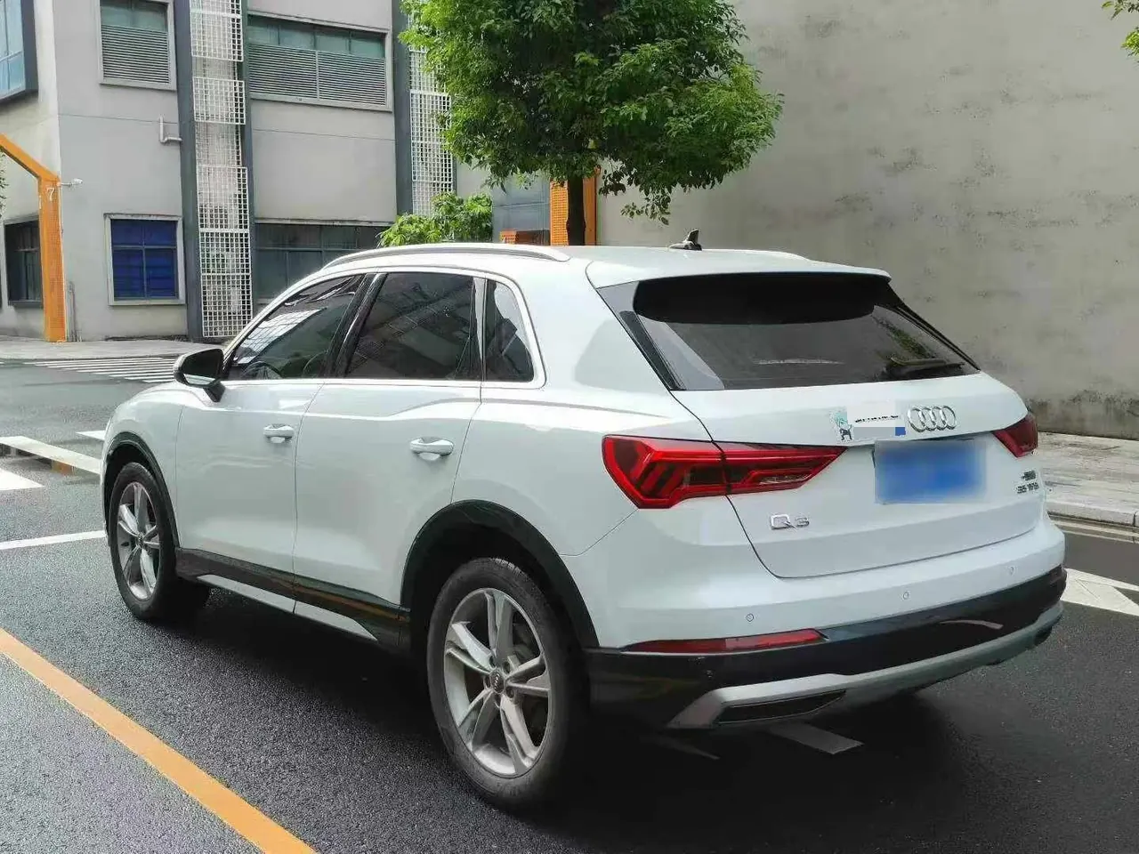 Audi 2021 Q3 1.4TFSI 35TFSI Fashion Elegant Automatic Gear 6