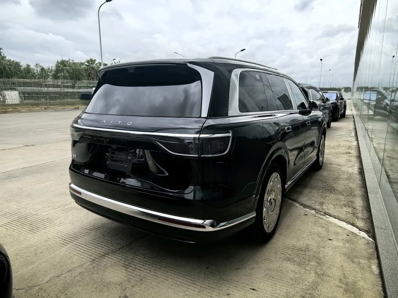 AITO 2026 AITO M9 extended range Ultra 5-seat automatic gear 4