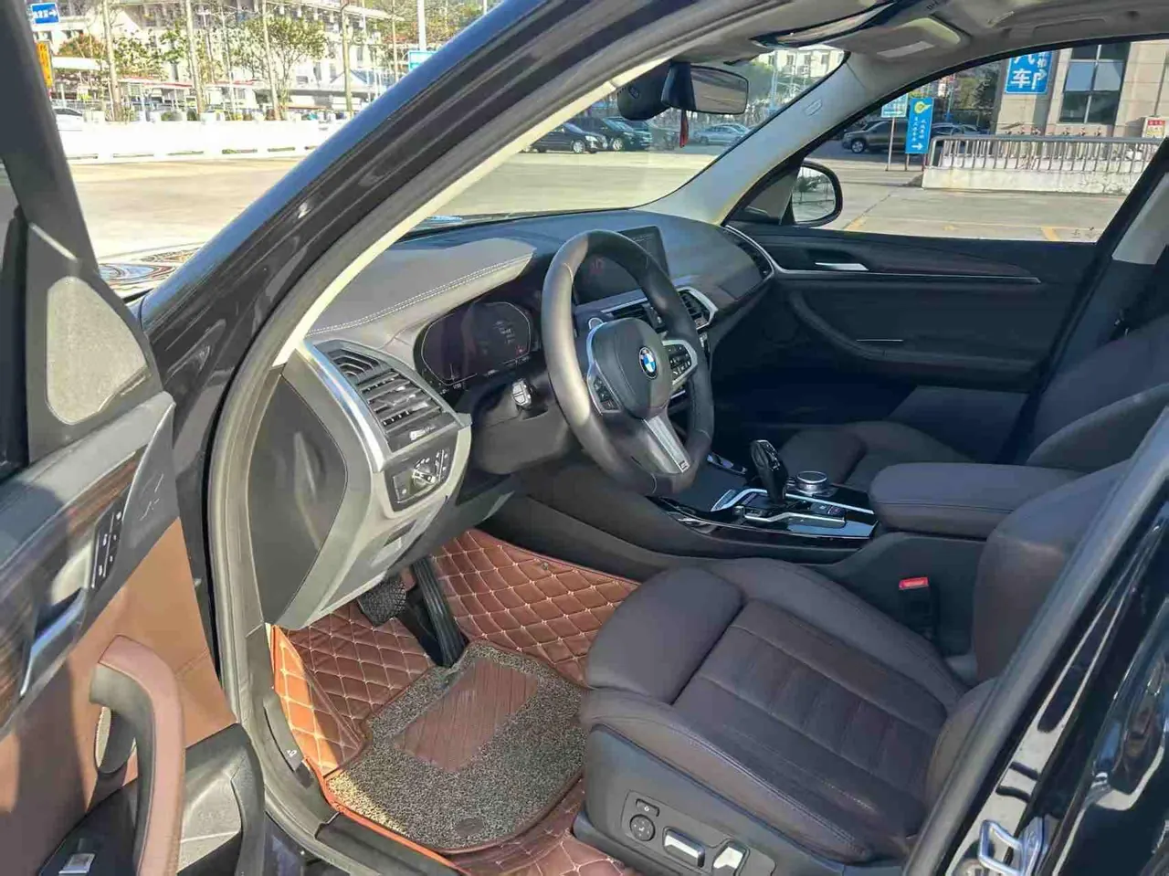 BMW 2021 X3 xDrive28i 2.0T M sports suit (changed) automatic gear 3