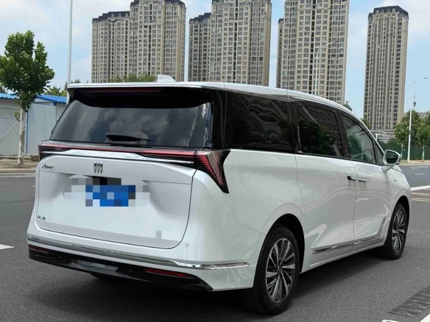 Buick 2026 GL8 ES Lu Zun 48V 2.0T Luxury Edition Automatic Gear 3