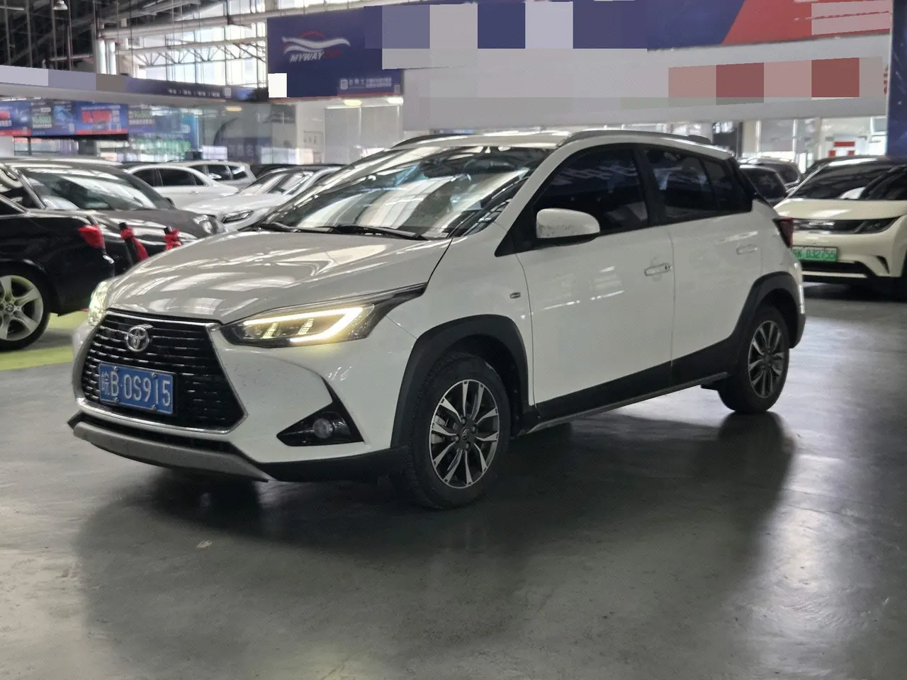 Open image lightbox: Toyota yaris 2022 YARiS L to dazzle X 1.5 stepless luxury PLUS version of automatic gear