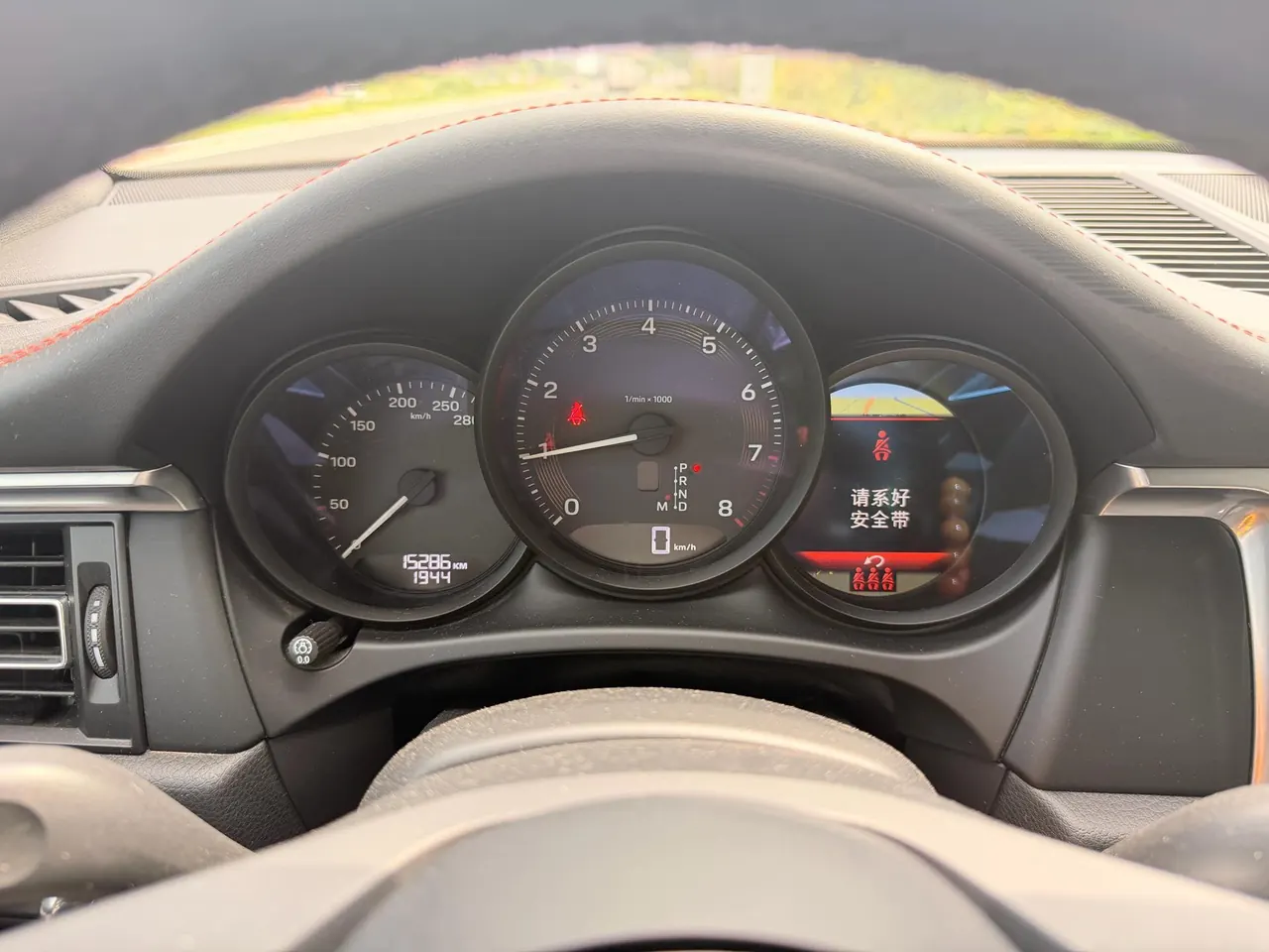 Porsche Macan (Imported) 2022 Macan T 2.0T Automatic 13