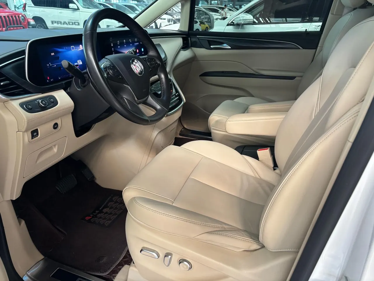 Buick 2023 GL8 ES Lu Zun 48V 2.0T 653T Exclusive Automatic Gear 4