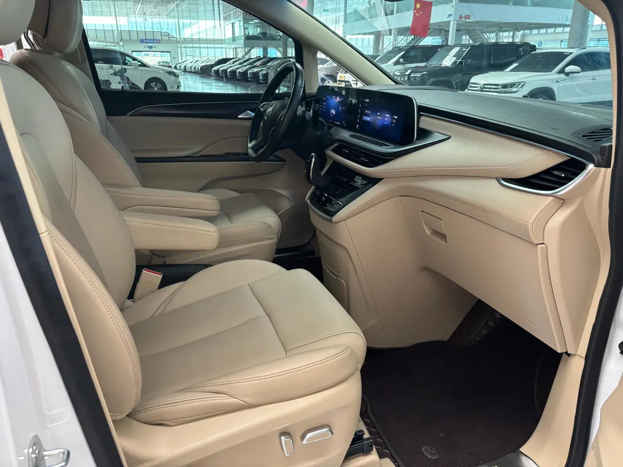 Buick 2023 GL8 ES Lu Zun 48V 2.0T 653T Exclusive Automatic Gear 6