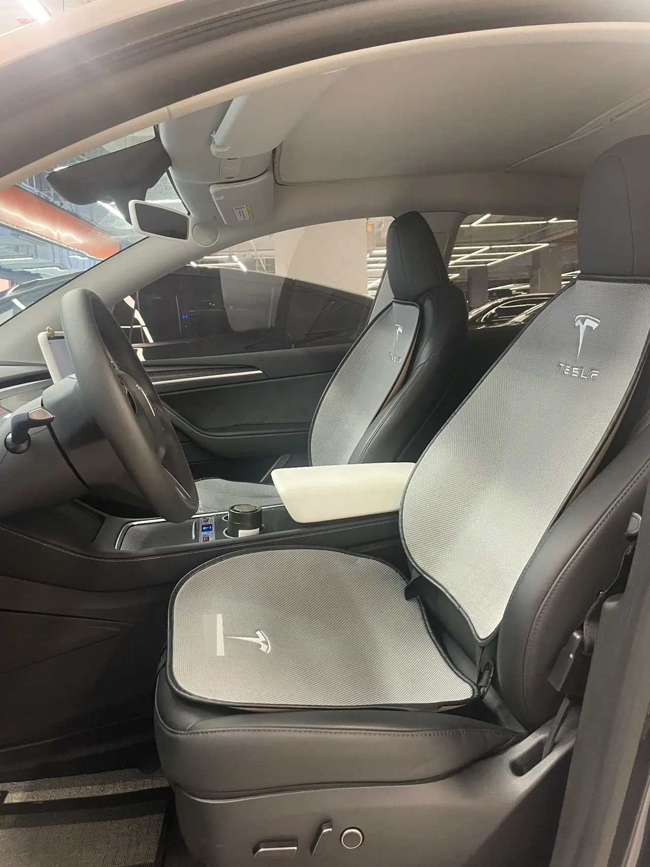 Tesla 2024 Model Y rear-wheel drive version automatic transmission 5