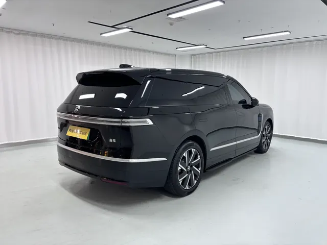 NIO 2026 ES 9 102kWh Executive Island Deluxe Automatic Gear 3