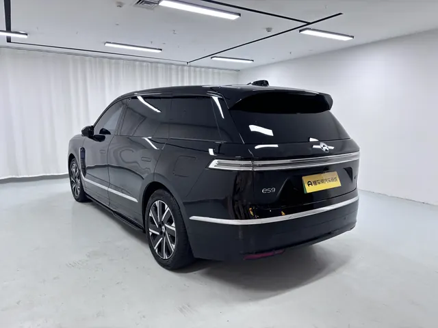 NIO 2026 ES 9 102kWh Executive Island Deluxe Automatic Gear 4