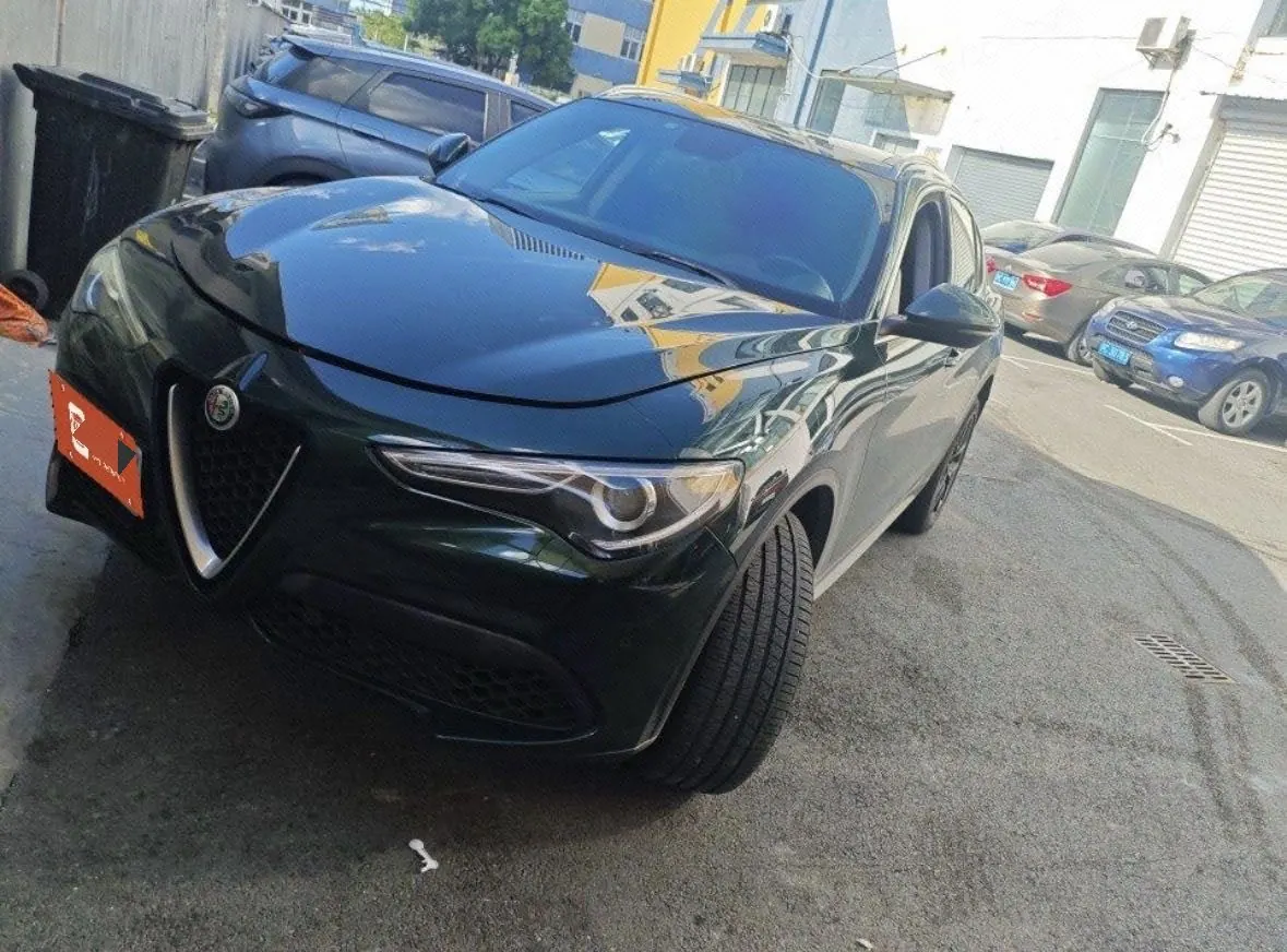 Open image lightbox: Alfa-Romeo Stelvio (Imported) 2020 Stelvio 2.0T 280HP Deluxe Automatic Gear