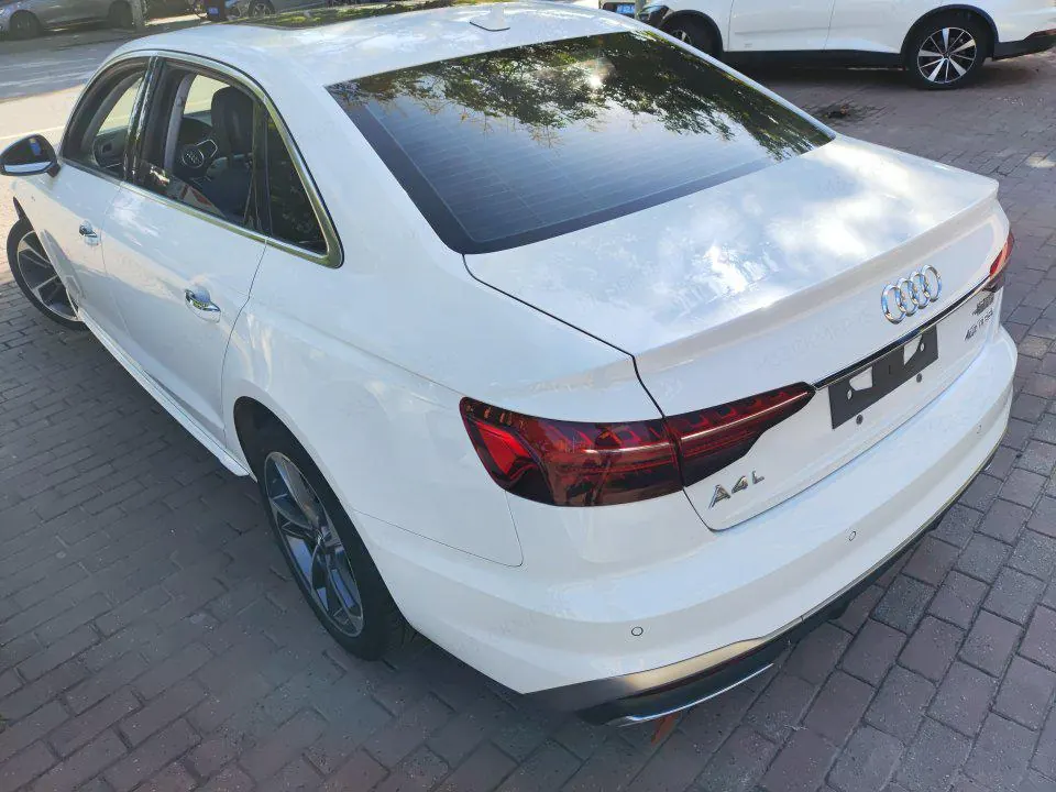 Audi 2020 A4L 2.0TFSI 40TFSI Fashion Dynamic Automatic 6