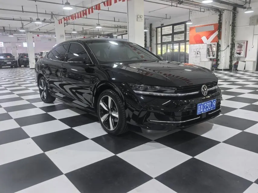 Volkswagen 2024 Magotan 1.5TSI 300TSI Premium Edition Eye Bag Automatic Block 3