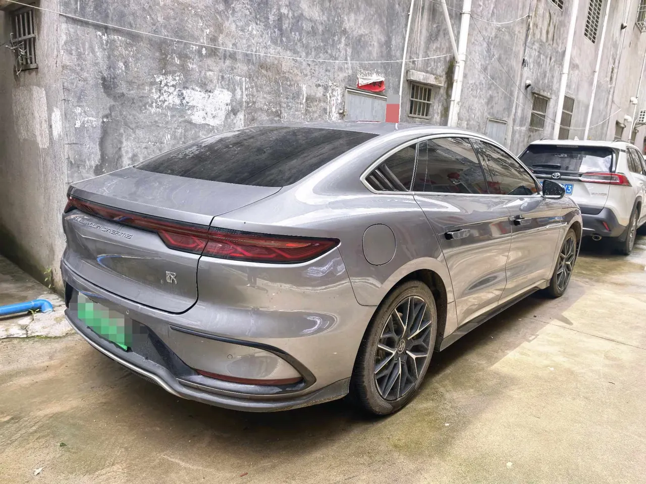 BYD 2024 Han EV 506KM Glory Edition Precursor Noble Automatic Transmission 3
