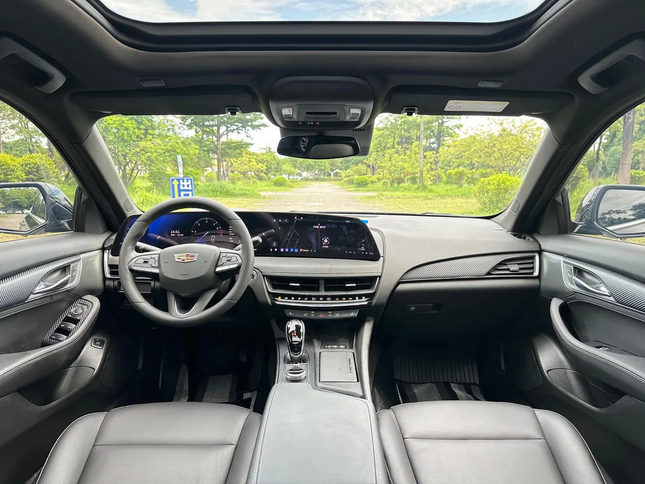 Cadillac 2025 CT5 2.0T 28T City Sports Edition Automatic Gear 5