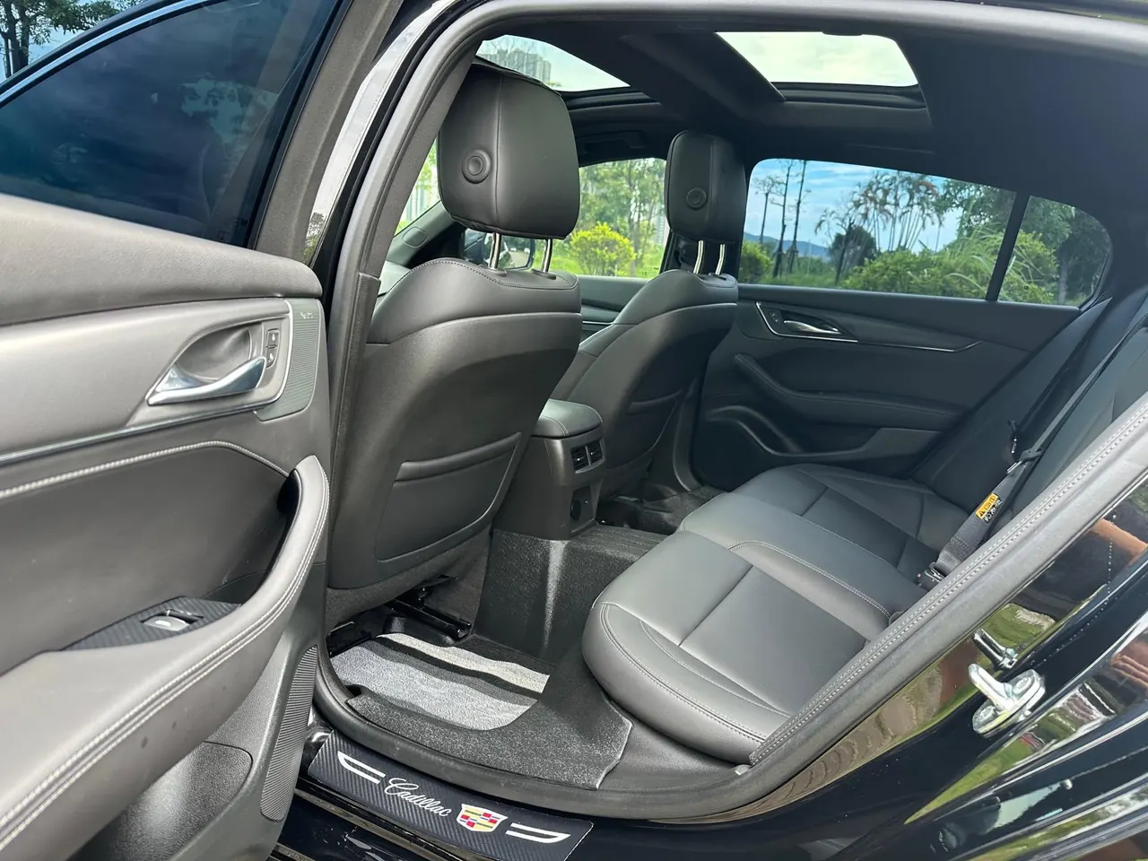 Cadillac 2025 CT5 2.0T 28T City Sports Edition Automatic Gear 7