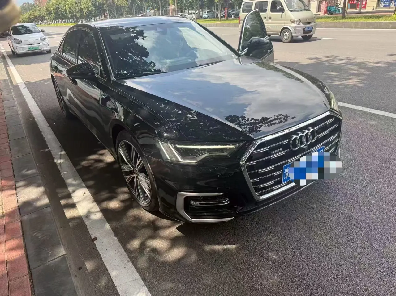 Audi 2024 A6L 2.0TFSI 45TFSI Quattro Selected Dynamic Automatic 2