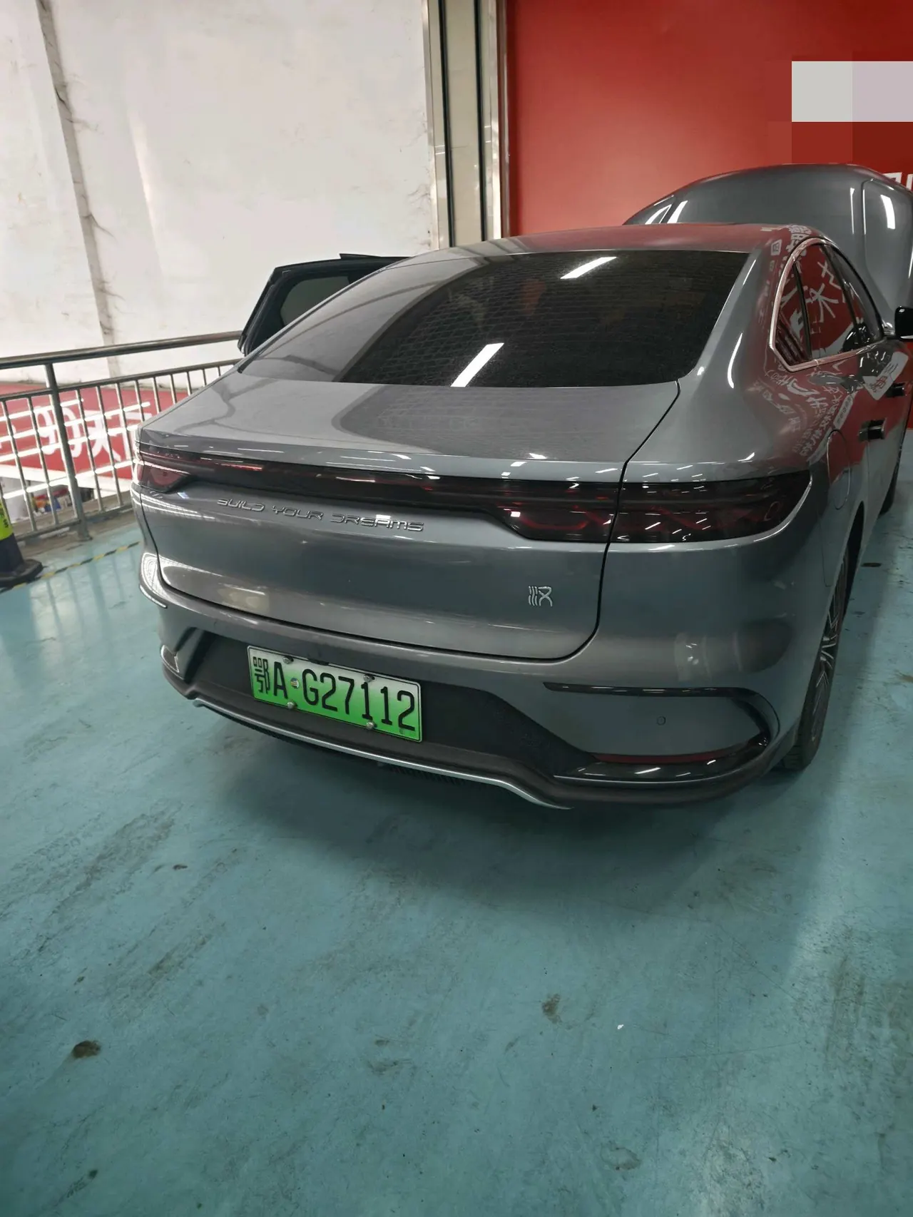 BYD 2022 Han DM-i 1.5T stepless 121KM honorable automatic gear 5