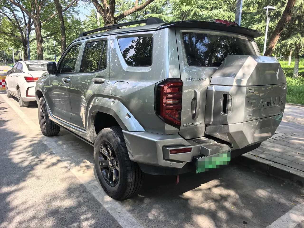 Tank 2024 Tank 400 Hi4-T 2.0T off-road version automatic gear 3
