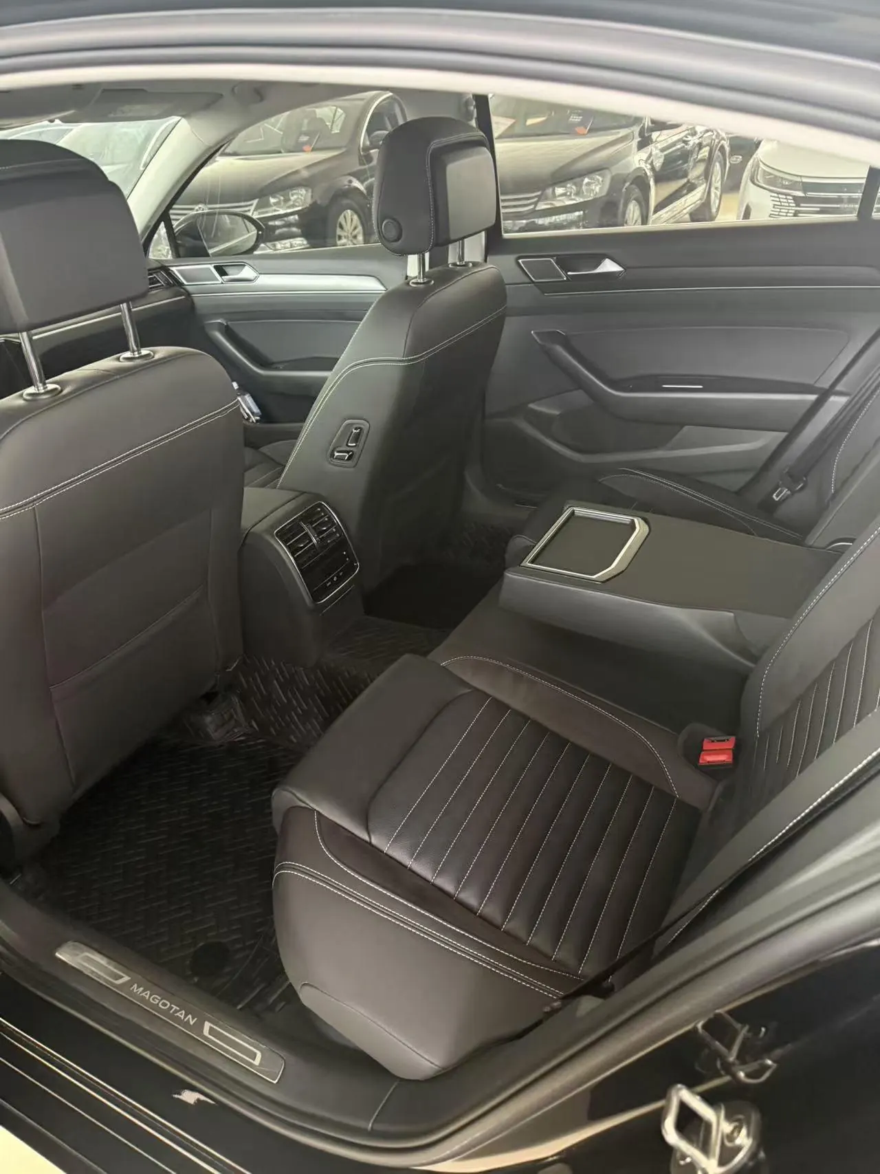 Volkswagen 2020 Magotan 2.0TSI 330TSI Leading Automatic 5