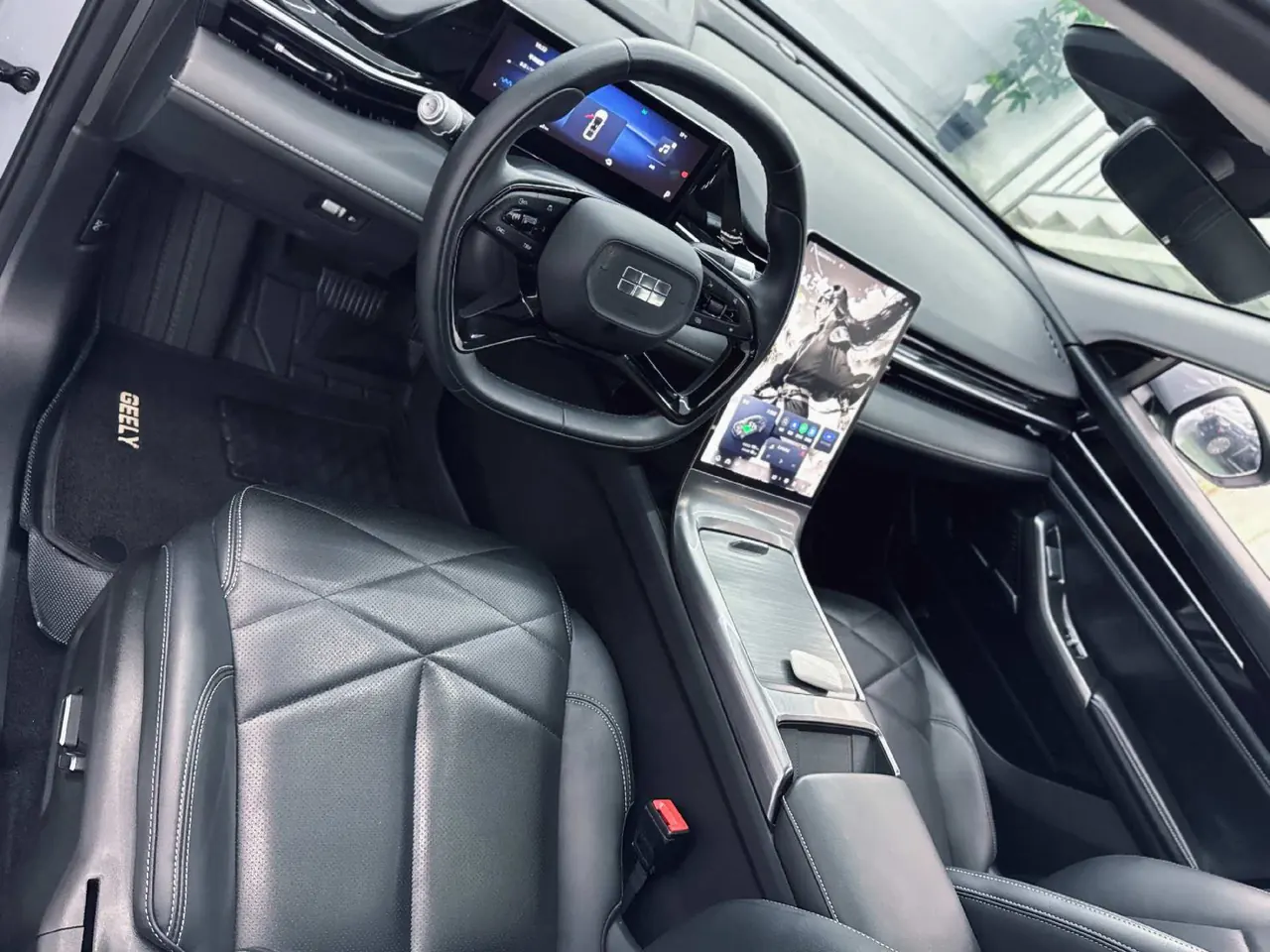 Geely Galaxy 2024 L6 1.5T Longteng Edition 125km PLUS Automatic Gear 4