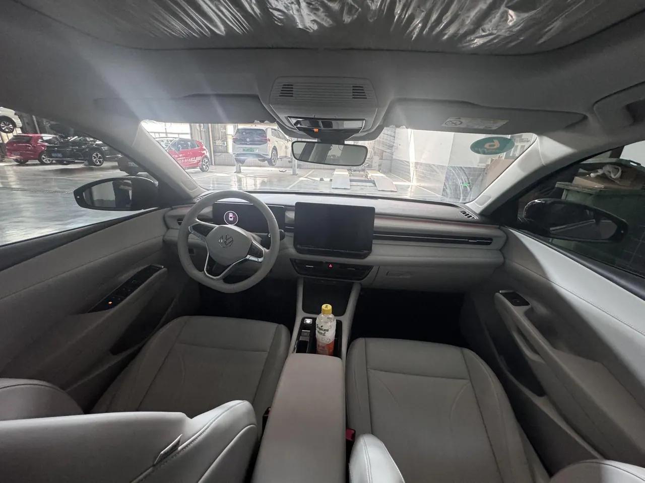 Volkswagen 2026 Lavida Pro 1.5TSI 300TSI 6 Million Edition Automatic Gear 4