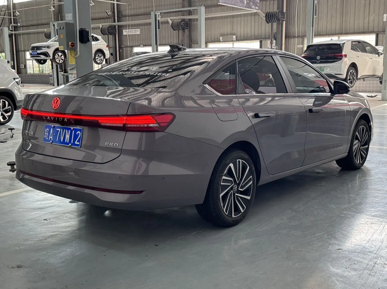 Volkswagen 2026 Lavida Pro 1.5TSI 300TSI 6 Million Edition Automatic Gear 7