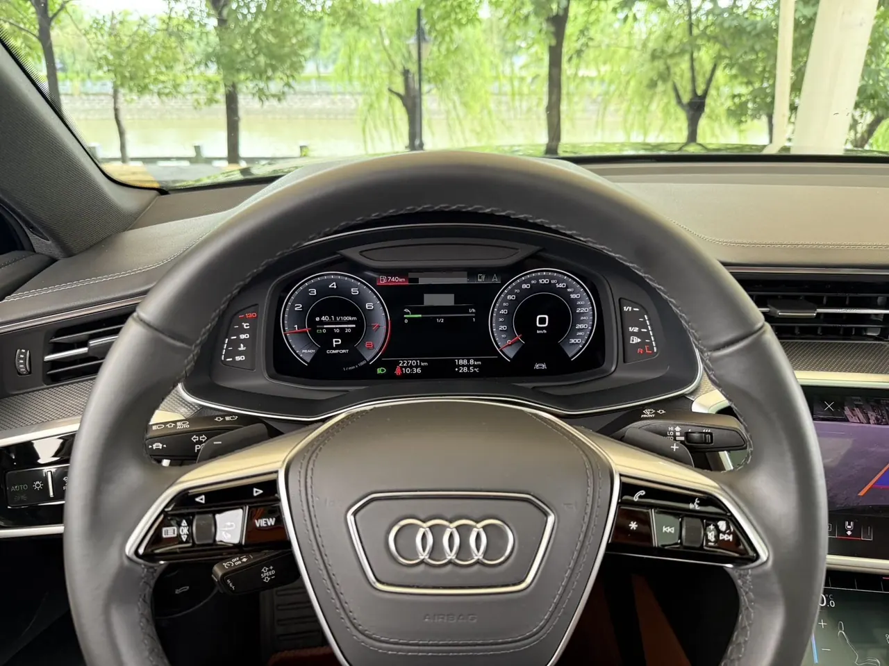 Audi 2025 A6L 2.0TFSI 45TFSI Selected Dynamic Automatic 9