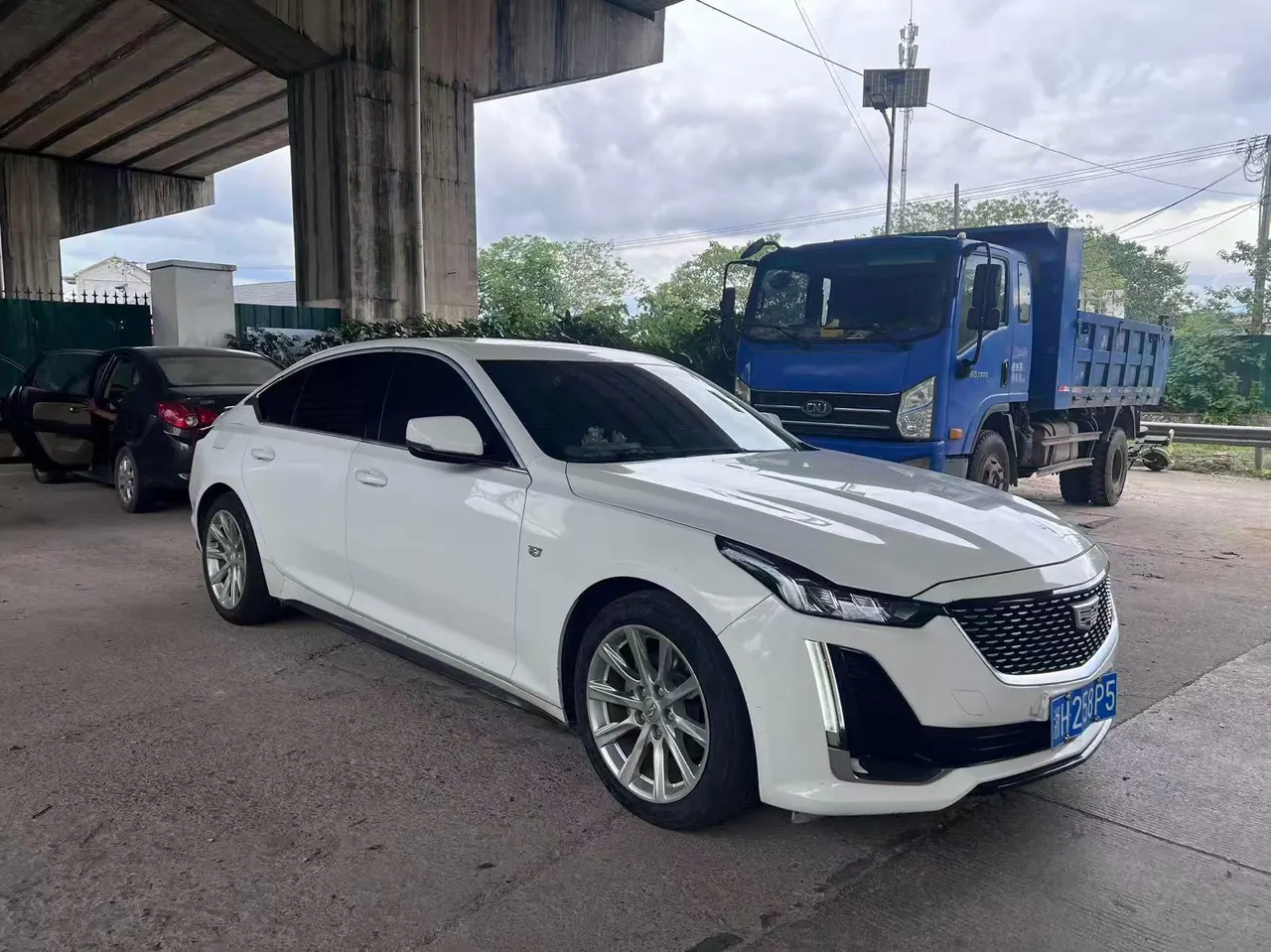 Cadillac 2020 CT5 2.0T 28T Fashion (Modified) Automatic Gear 3