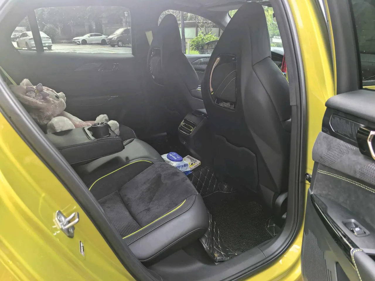 LYNK&amp;CO 2020 LYNK&amp;CO 03 2.0TD performance package version of automatic gear 3