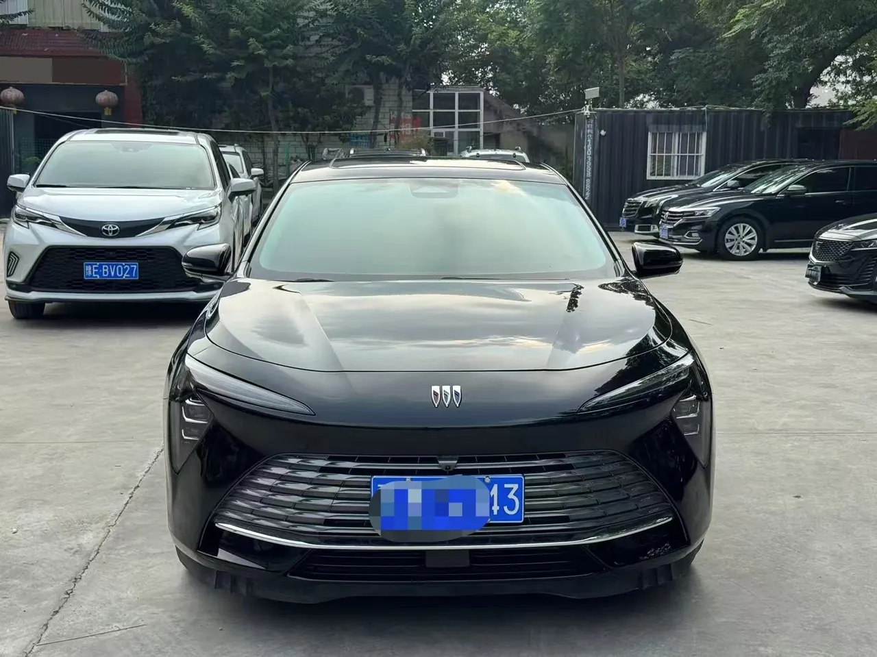 Buick 2023 LaCrosse 48V 2.0T 28T Yuexiang Edition Automatic Gear 3