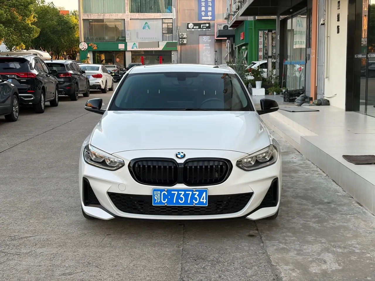 BMW 1 Series 2023 120i 1.5T M Sports Obsidian Night Edition Automatic Gear 2