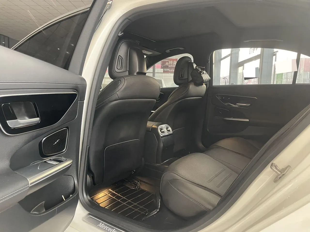 Mercedes Benz Class C 2023 C 260 L 48V 1.5T Sports Edition Automatic Gear 5
