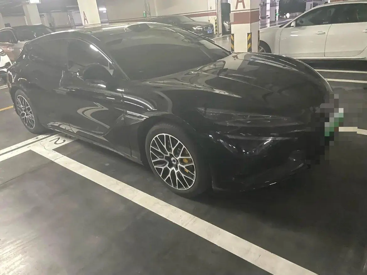 Denza 2026 Denza Z9GT Flash Charge Honorable Automatic Transmission 4