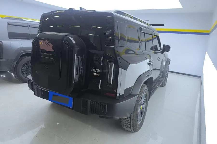 Jetour 2023 Traveler 2.0T 4WD Crossing PRO Automatic Gear 2